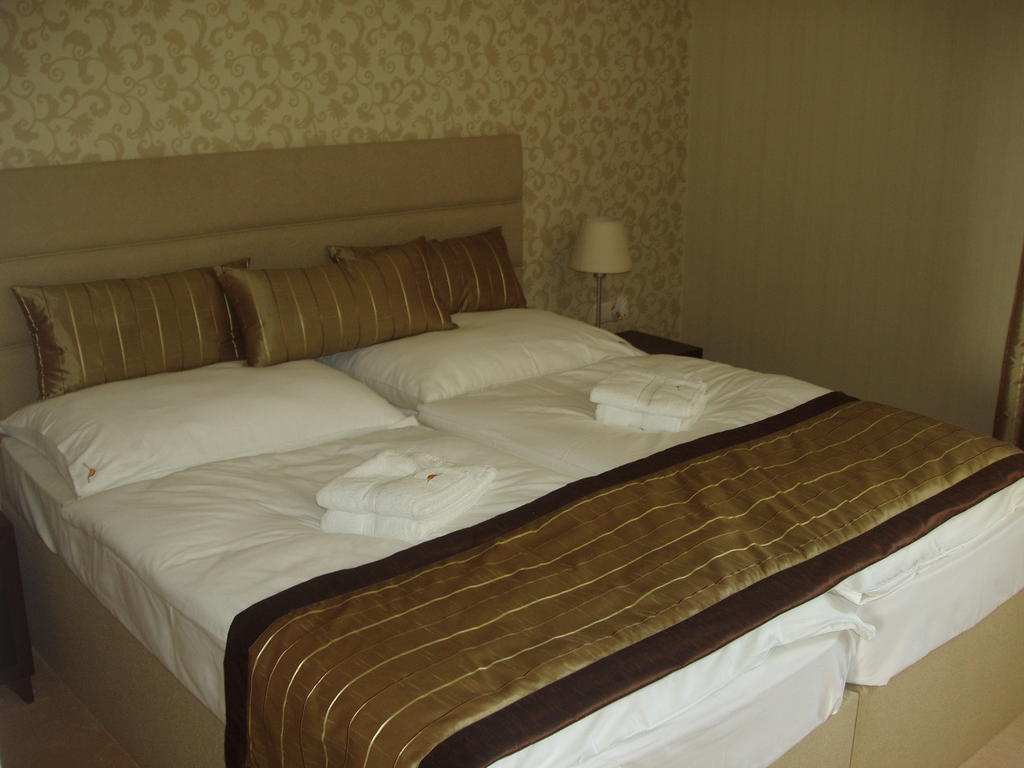 Hotel Predium Vráble Стая снимка